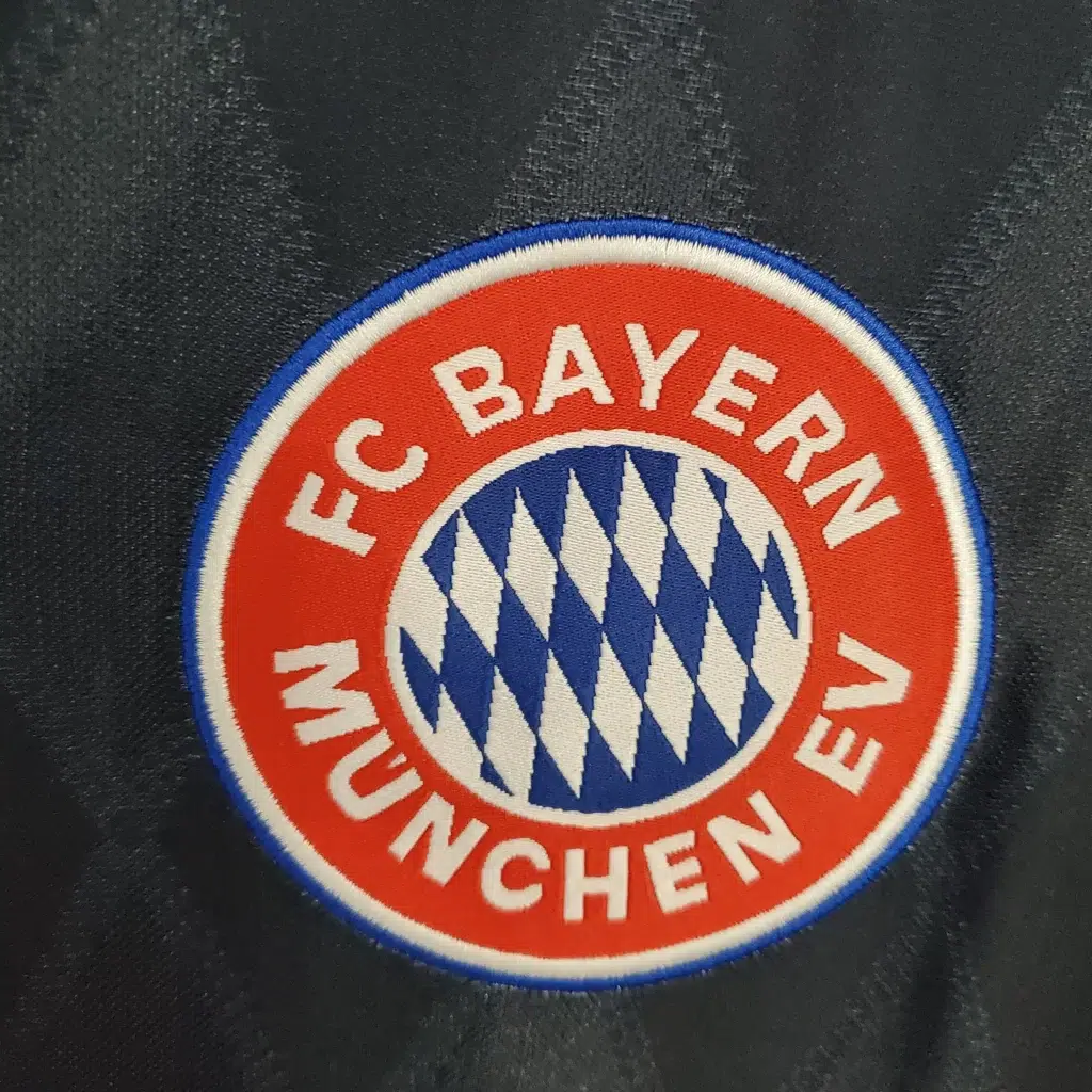 Camiseta Bayern Múnich 97/99 primera equipación - Imagen 7