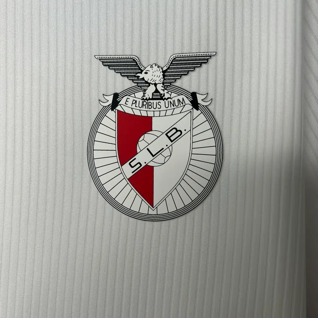 Camiseta Benfica 2025-2026 blanca edición especial versión fan - Imagen 7