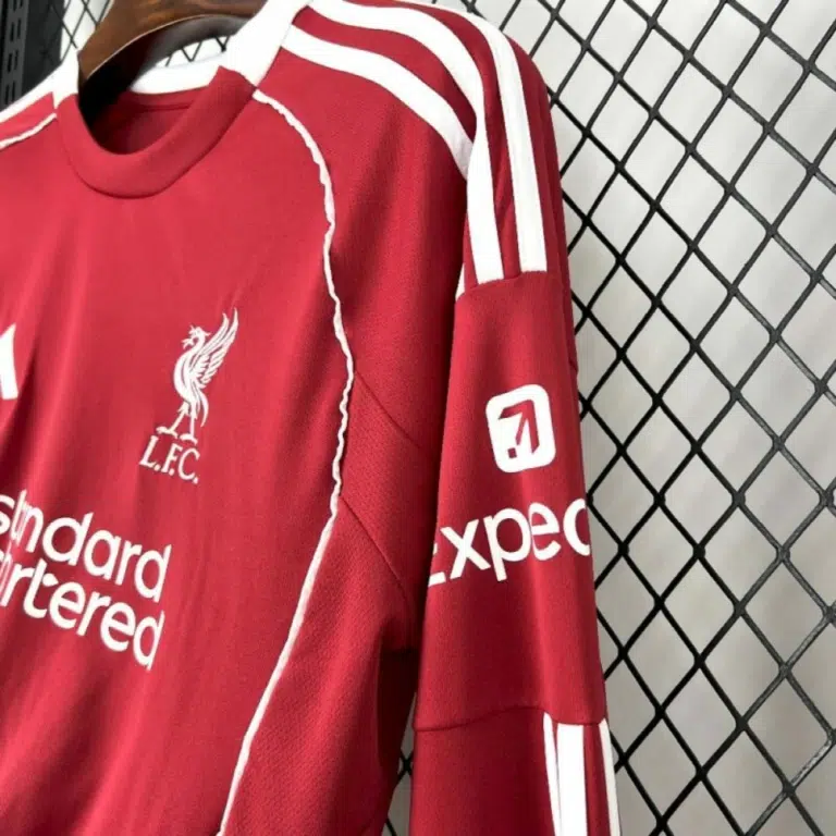 Camiseta Liverpool manga larga 2025-2026 primera equipación versión fan - Imagen 4