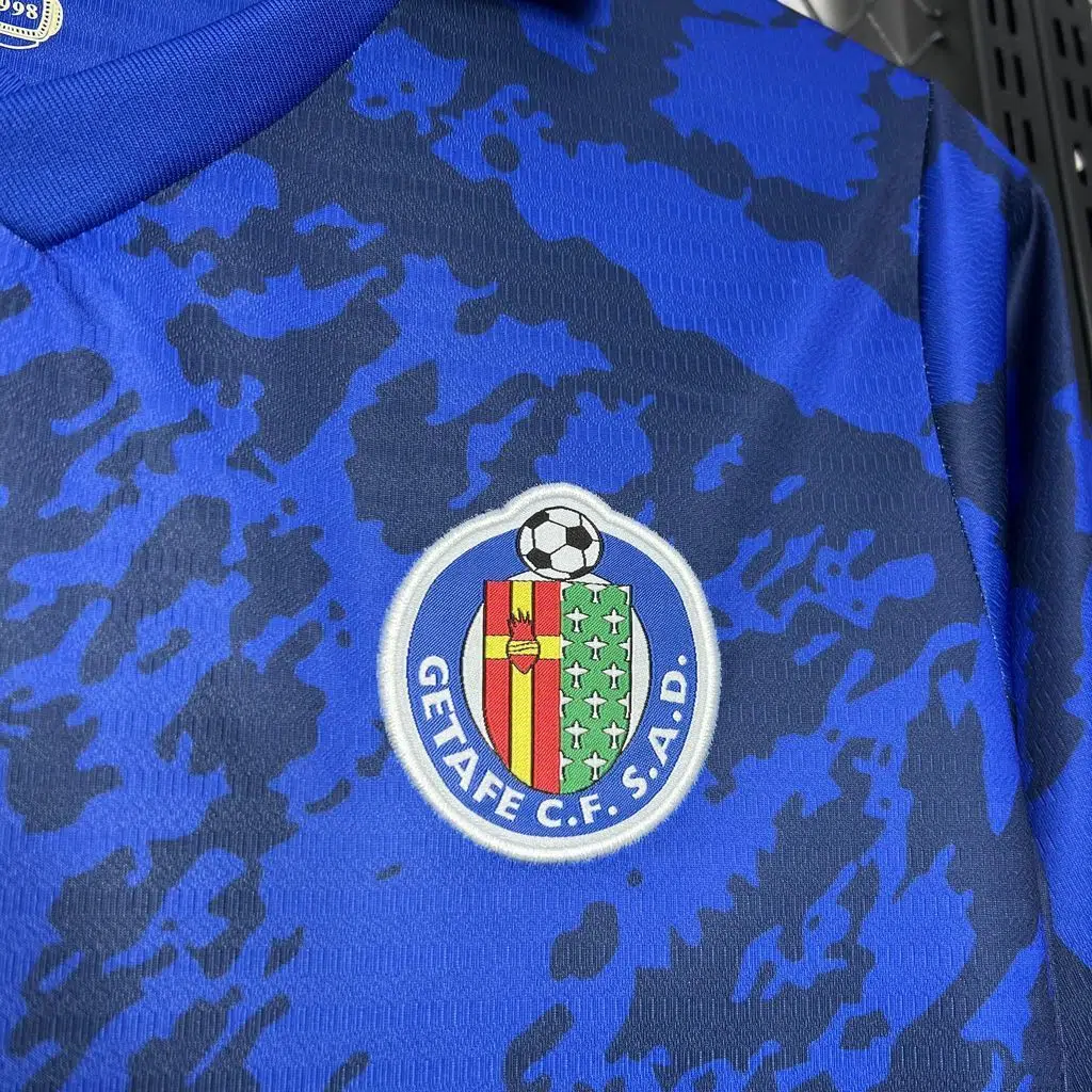 Camiseta Luis Milla Getafe 2024-2025 primera equipación versión fan - Imagen 5