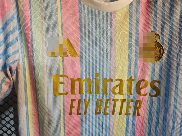 Camiseta Multicolor Real Madrid 2025-2026 edición especial versión jugador