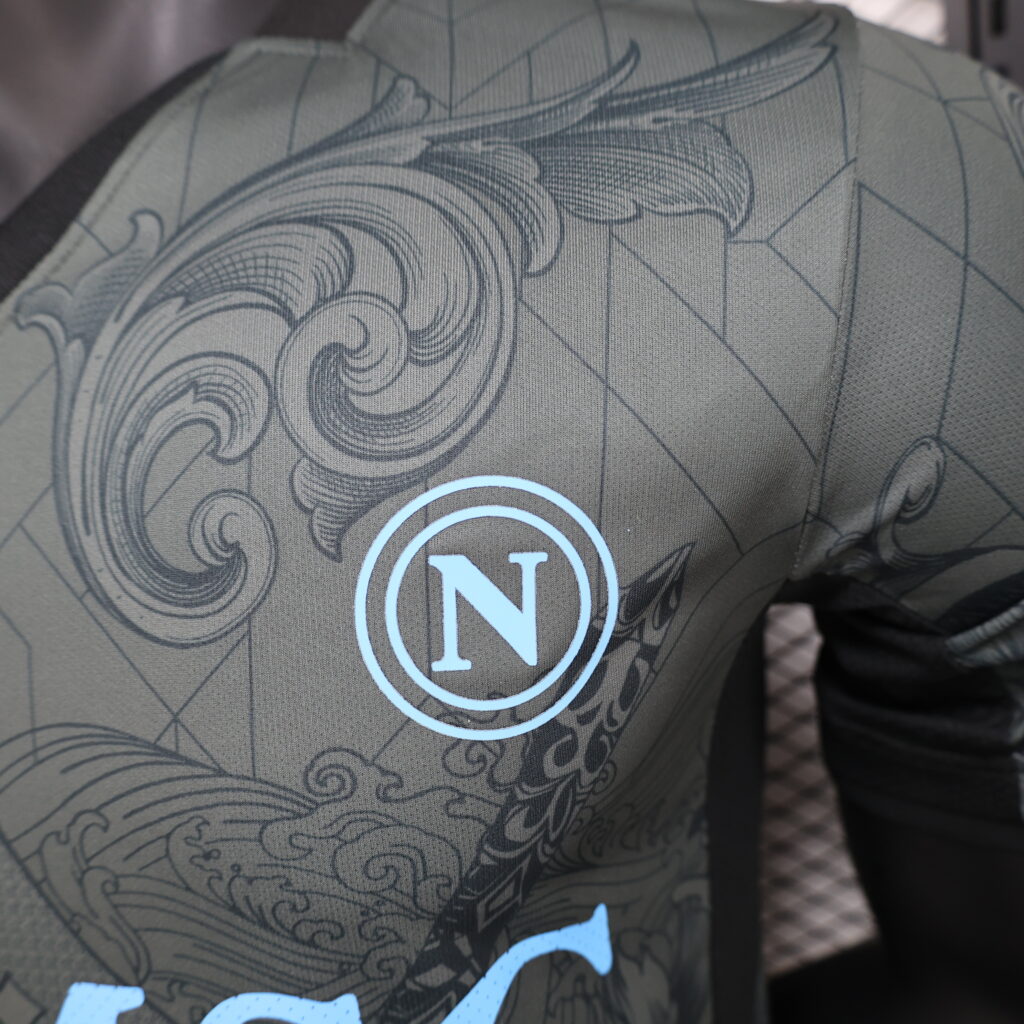 Camiseta Napoli Samurái 2024-2025 gris edición especial versión jugador - Imagen 5