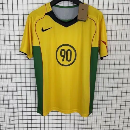 Camiseta Total 90 amarilla 2025-2026 edición especial versión fan - Imagen 4
