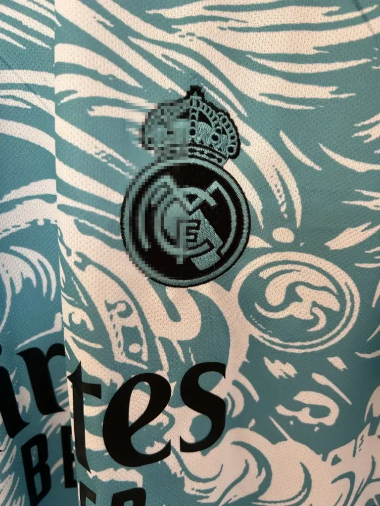 Camiseta Vikingo Real Madrid 2025-2026 edición especial versión fan - Imagen 4