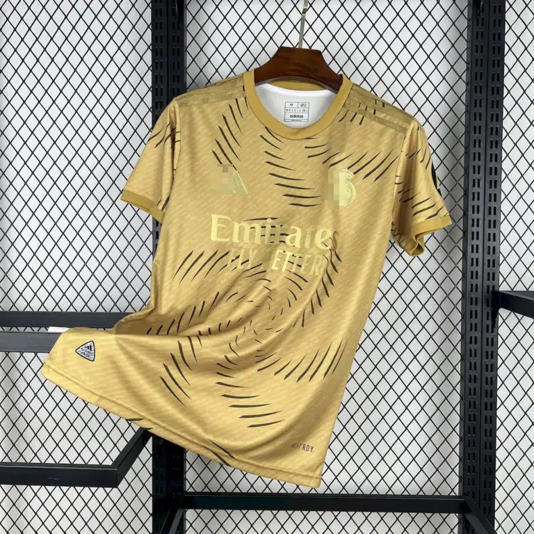 Camiseta dorada Real Madrid 2025-2026 edición especial versión fan