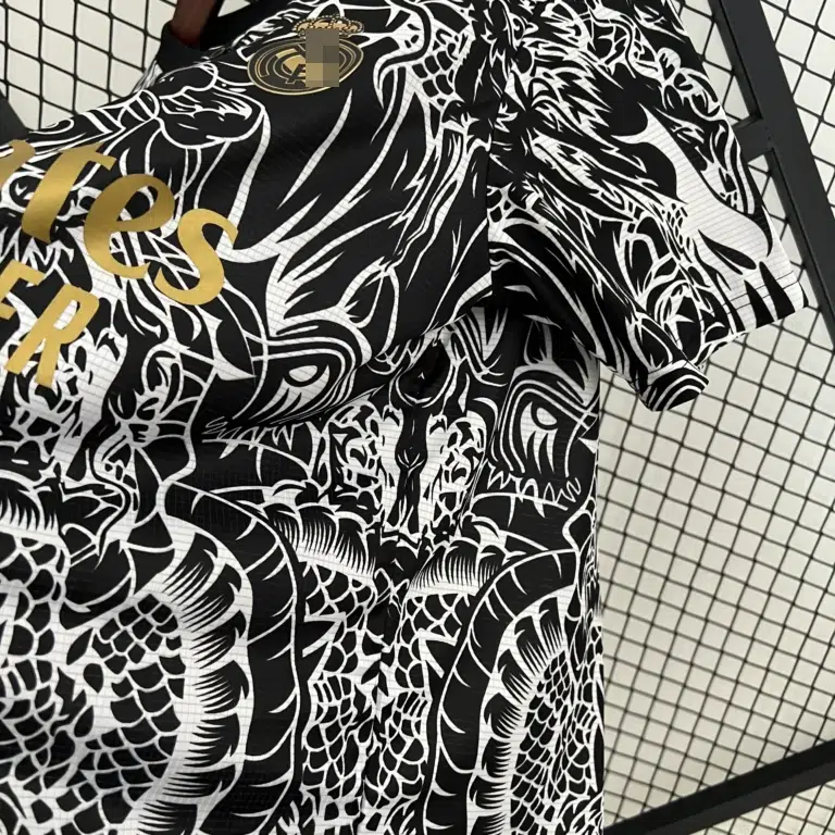 Camiseta dragon dorado Real Madrid 2023-2024 edición especial versión fan - Imagen 6