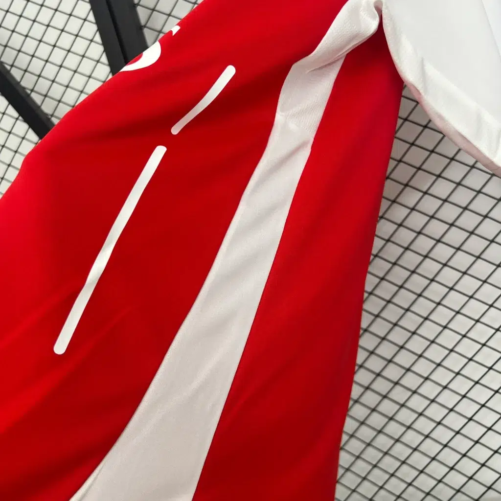 Camiseta retro Arsenal ?zil 2014-2015 primera equipación - Imagen 5