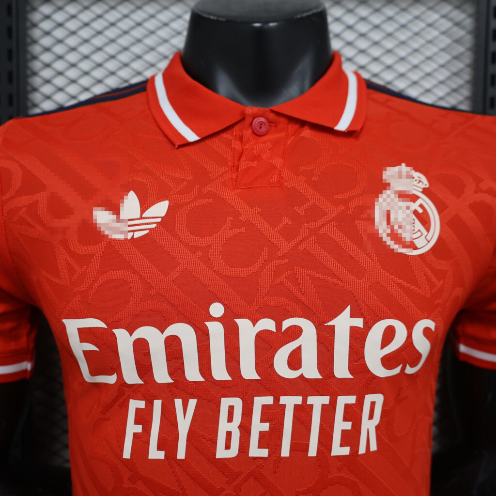 Camiseta roja Real Madrid 2024-2025 edición especial versión jugador - Imagen 2