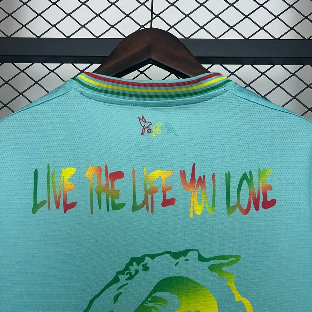 Camiseta verde Ajax Bob Marley 2025-2026 edición especial versión fan - Imagen 4