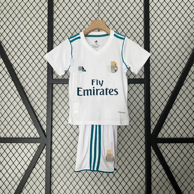 Conjunto retro niño Real Madrid 2017-2018 primera equipación