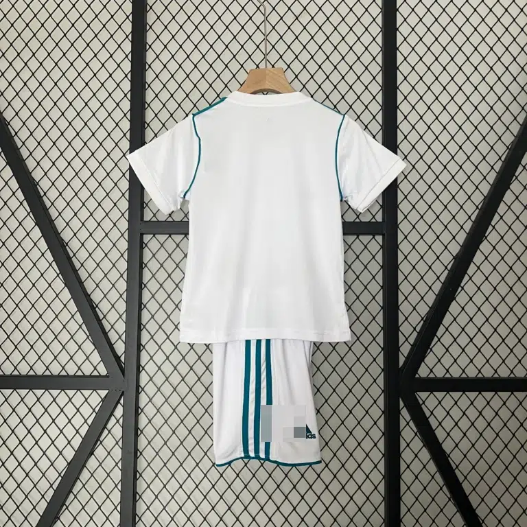 Conjunto retro niño Real Madrid 2017-2018 primera equipación - Imagen 2