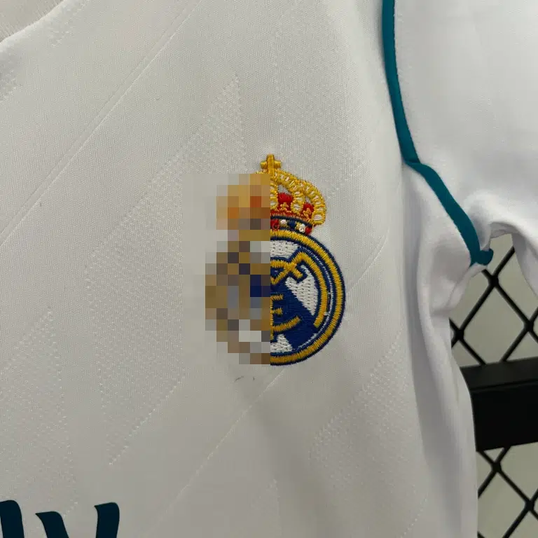 Conjunto retro niño Real Madrid 2017-2018 primera equipación - Imagen 5