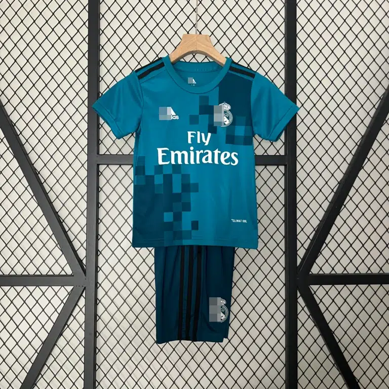 Conjunto retro niño azul Real Madrid 2017-2018 tercera equipación