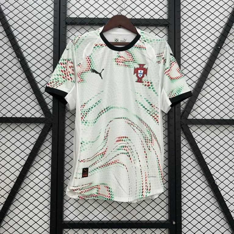 PUMA explica la referencia a las Quinas en la nueva colección de Portugal