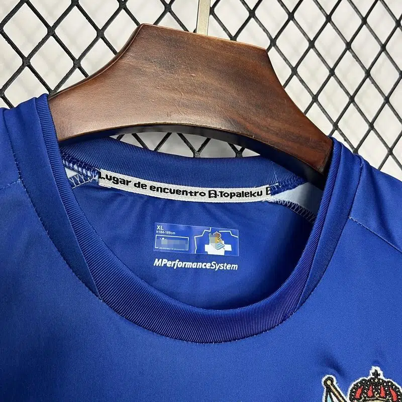 Camiseta Real Sociedad 2024-2025 azul edición especial versión fan - Imagen 3