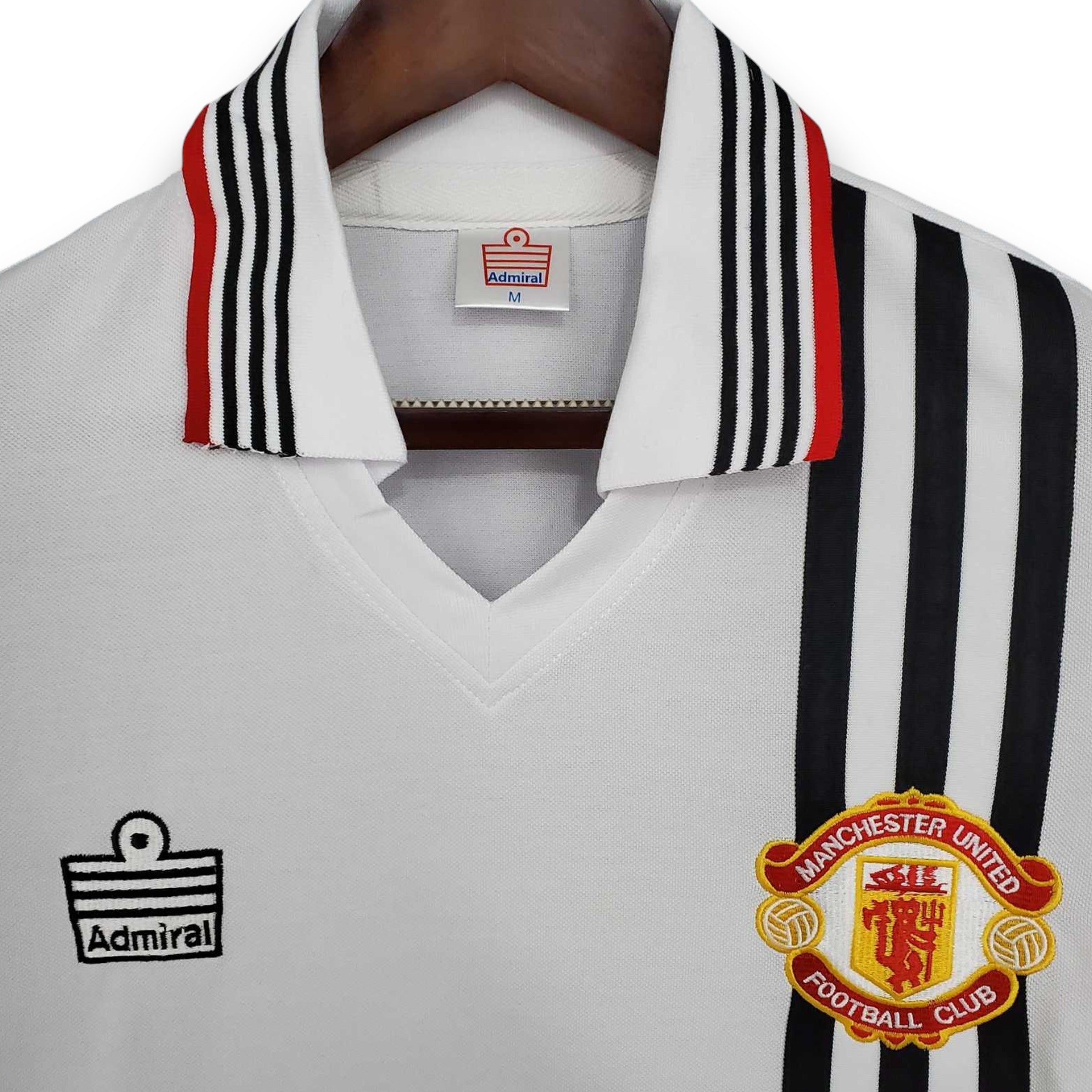 Camiseta Manchester United 1975-1980 Visitante manga corta para adulto - Imagen 3