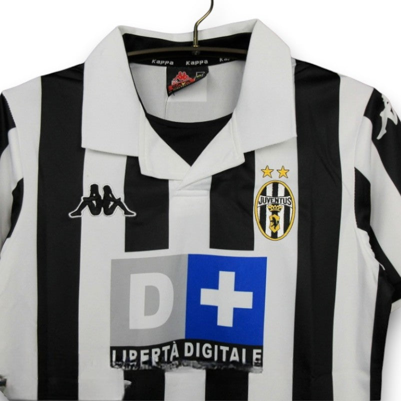 Camiseta Juventus 1999-2000 Local manga corta para adulto - Imagen 2