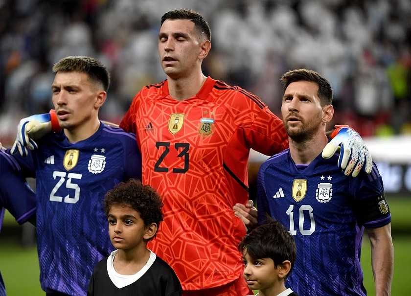 Argentina 2021/2022 Portero 2 4