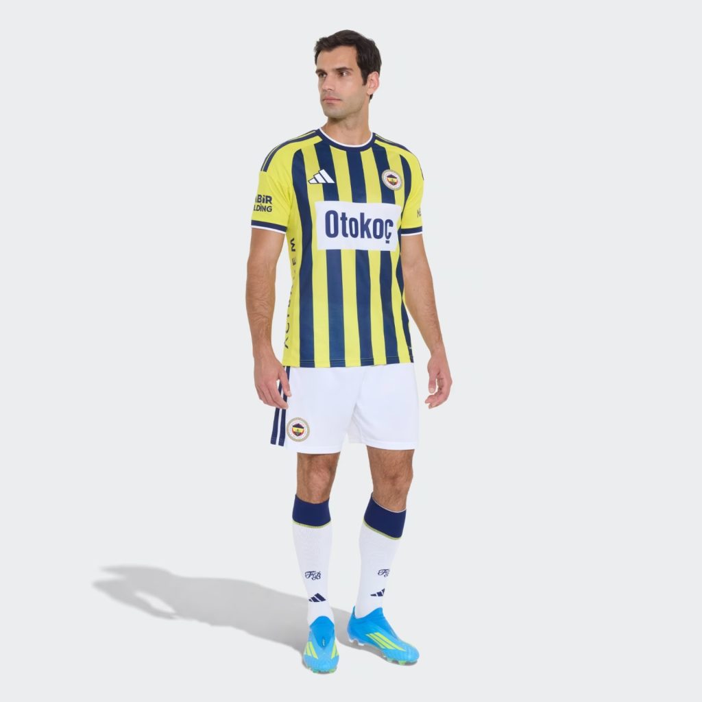 Fenerbahçe 2026/2027 Local 4