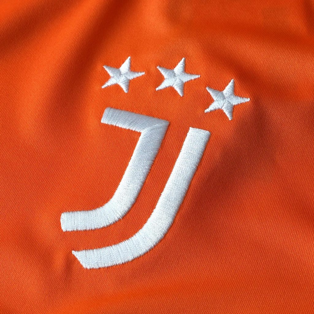 Juventus 2026/2027 Portero local 3