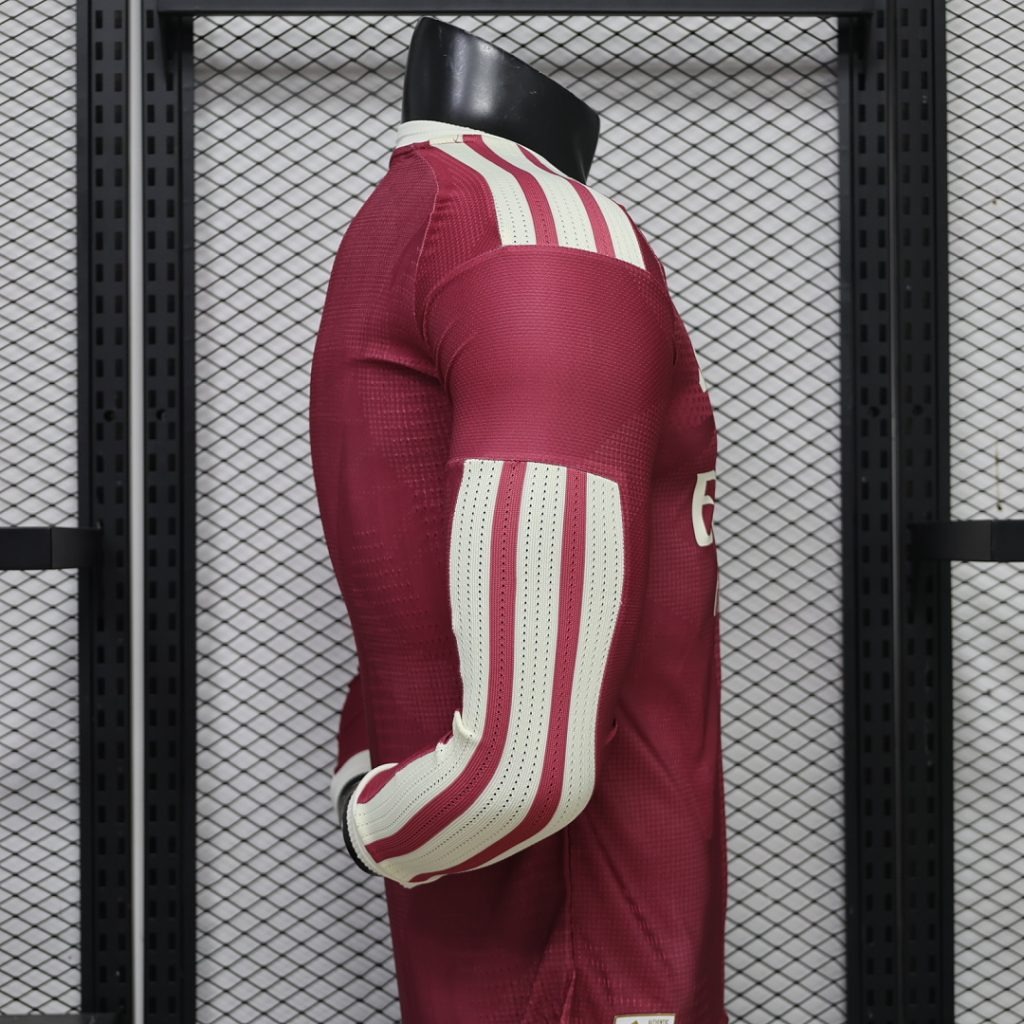 Camiseta Real Madrid rosa 2026-2027 Manga Larga Tercera Equipacion versión jugador - Imagen 5