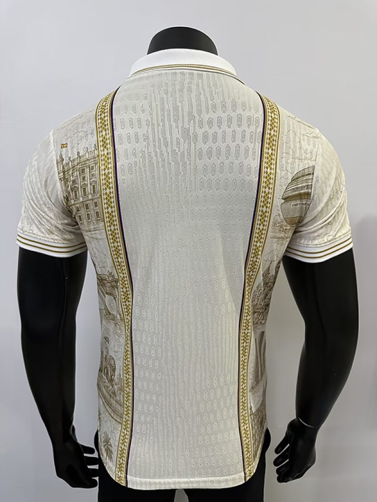 Camiseta Real Madrid Beige 2026-2027 Edicion Especial versión jugador - Imagen 2