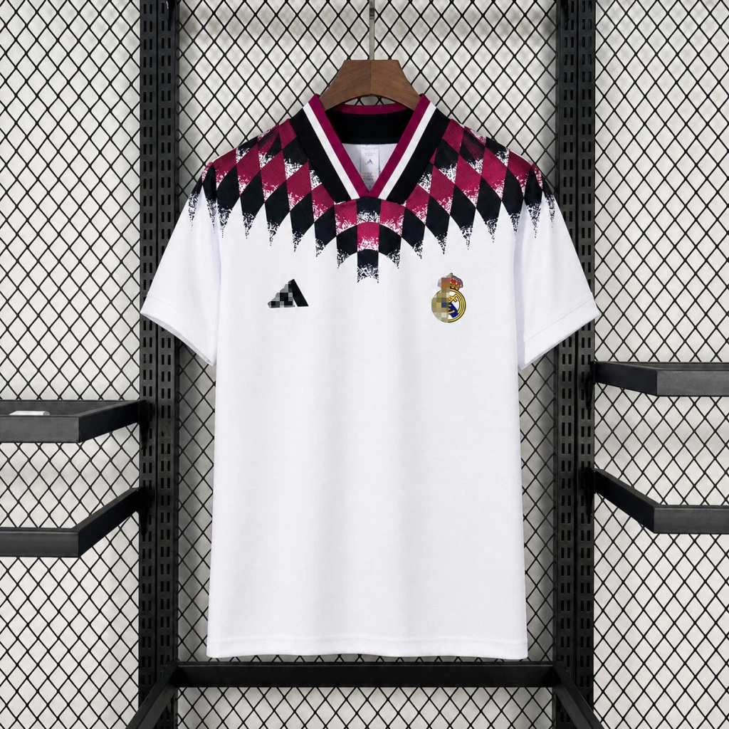 Camiseta Real Madrid 2026-2027 Blanco Edicion Retro versión jugador