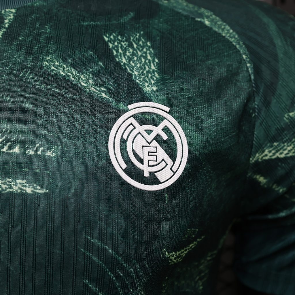 Camiseta Real Madrid Entrenamiento 2026-2027 Verde Version Jugador - Imagen 5