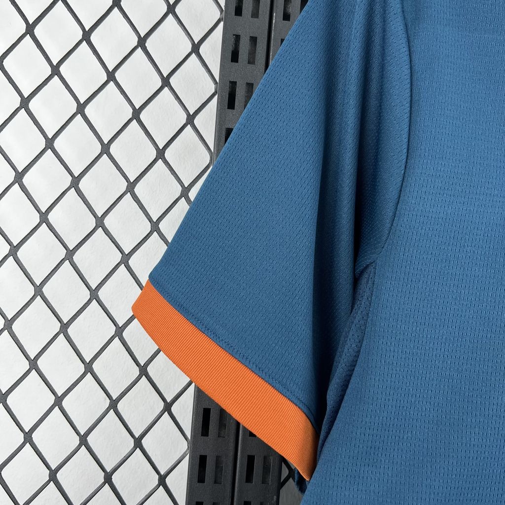 Camiseta Valencia CF 2026-2027 Azul Segunda equipacion versión Fan - Imagen 4