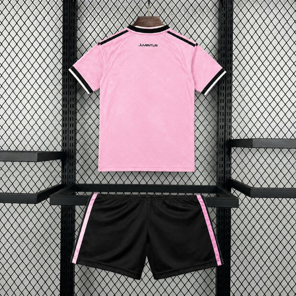 Conjunto Niño Rosa Juventus 2026-2027 segunda equipacion - Imagen 2