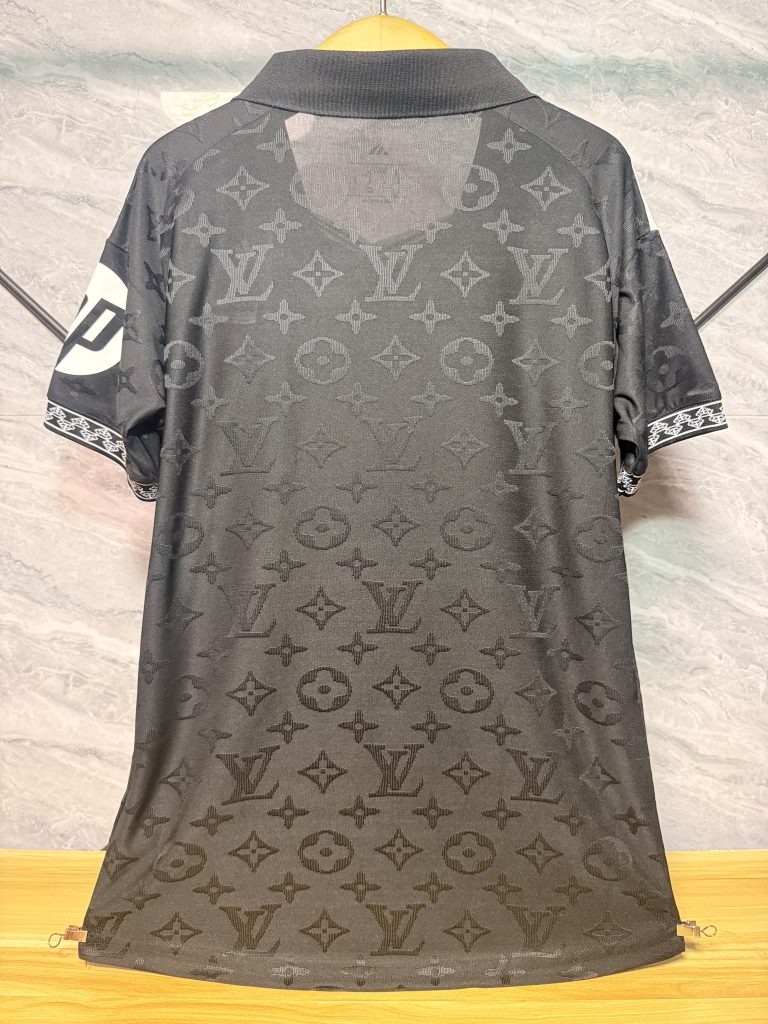 Camiseta Louis Vuitton Real Madrid 2026-2027 Negro Edicion Especial versión Fan - Imagen 2