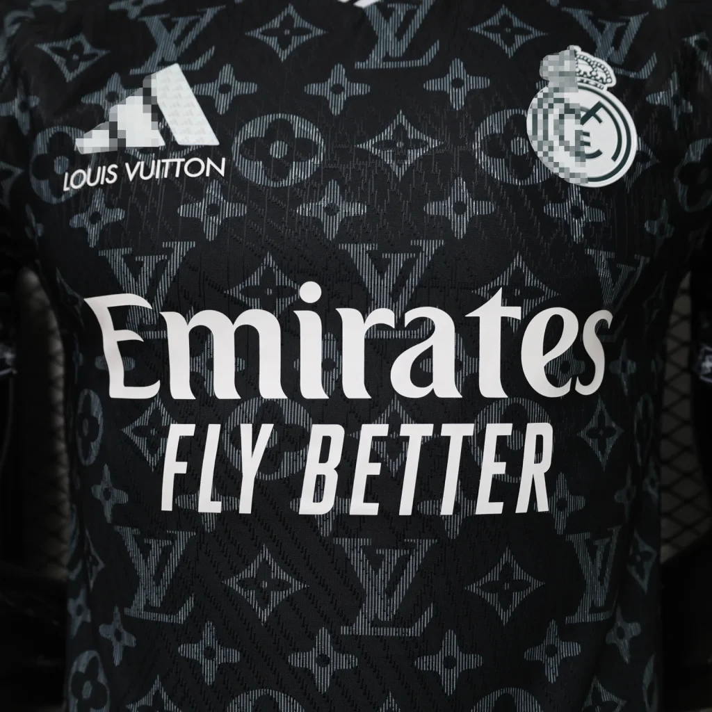 Camiseta Real Madrid 2026-2027 Louis Vuitton Negro Edicion Especial versión jugador - Imagen 3