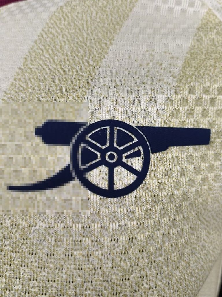 Camiseta Arsenal Dorada 2026-2027 Tercera Equipación Versión Jugador - Imagen 3