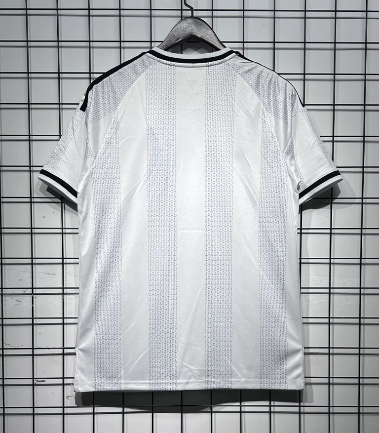 Camiseta Eintracht Frankfurt Blanca 2026-2027 Segunda Equipacion Version Fan - Imagen 2