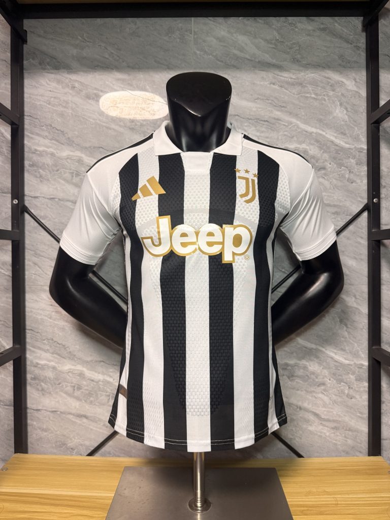 Camiseta Juventus blanco/negro 2026-2027 primera equipacion versión jugador