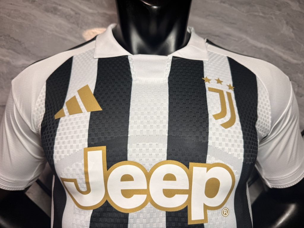 Camiseta Juventus blanco/negro 2026-2027 primera equipacion versión jugador - Imagen 3