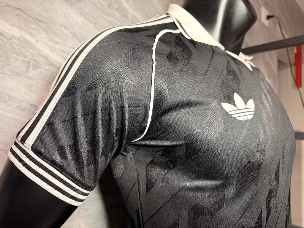 Camiseta LFSTLR Real Madrid negra 2026-2027 edición especial versión jugador - Imagen 5