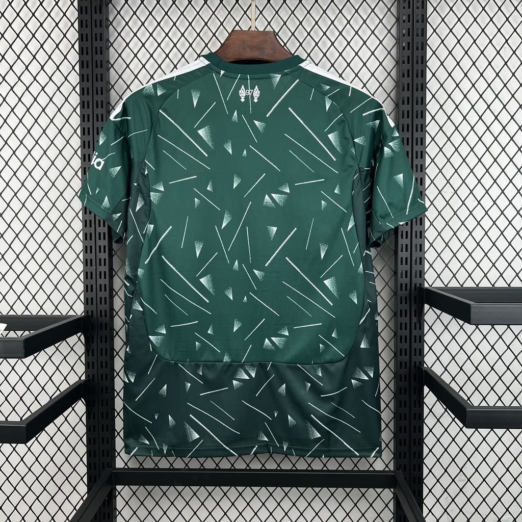 Camiseta Liverpool Verde 2026-2027 Tercera Equipacion Versión Fan - Imagen 2