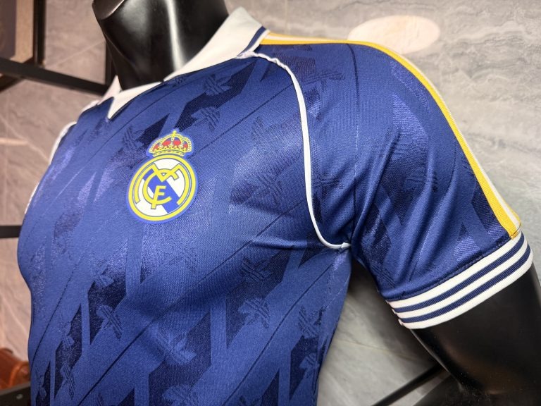 Camiseta Edición especial Real Madrid Azul 2026-2027 versión jugador - Imagen 4