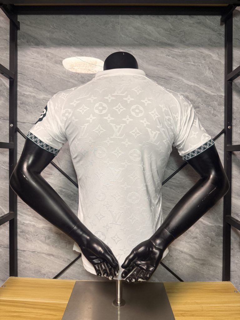 Camiseta Real Madrid X Louis Vuitton 2026-2027 edición especial versión jugador - Imagen 2