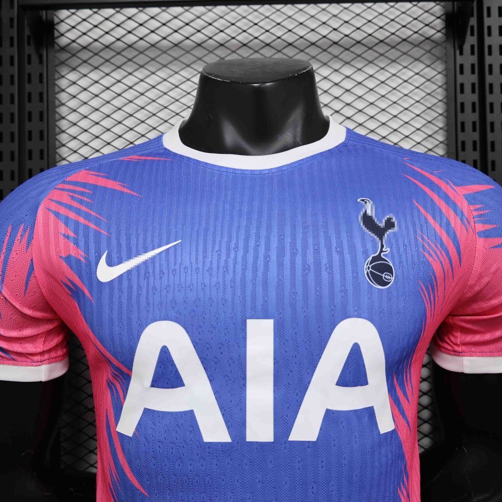 Camiseta Tottenham Azul y Rosa 2026-2027 Edición Especial Versión Jugador - Imagen 2