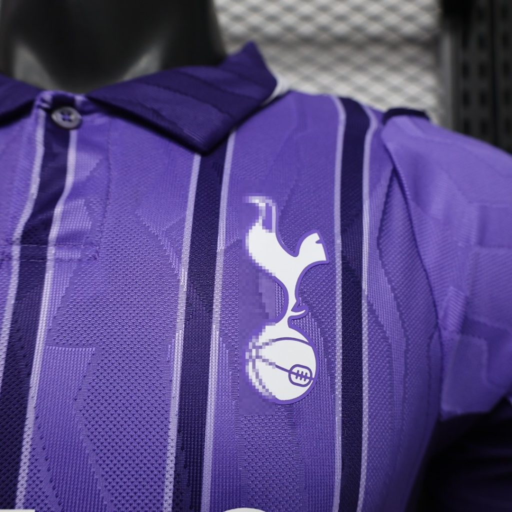 Camiseta Tottenham Morado 2026-2027 Tercera Equipacion Versión Jugador - Imagen 3