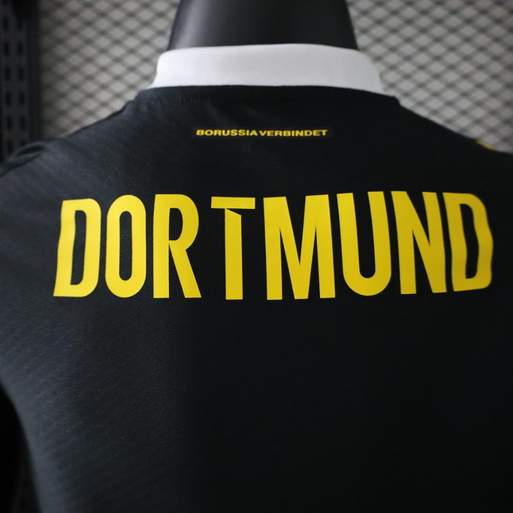 Camiseta segunda equipacion negra Borussia Dortmund 2026-2027 versión jugador - Imagen 4
