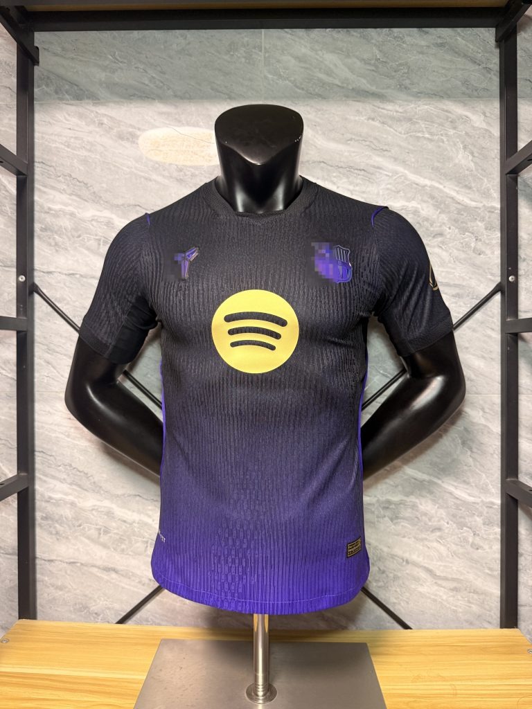 Camiseta segunda equipacion negro/morado FC Barcelona 2026-2027 versión jugador