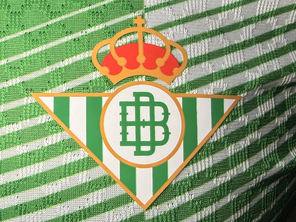 Camiseta primera equipacion Real Betis 2026-2027 versión jugador - Imagen 5