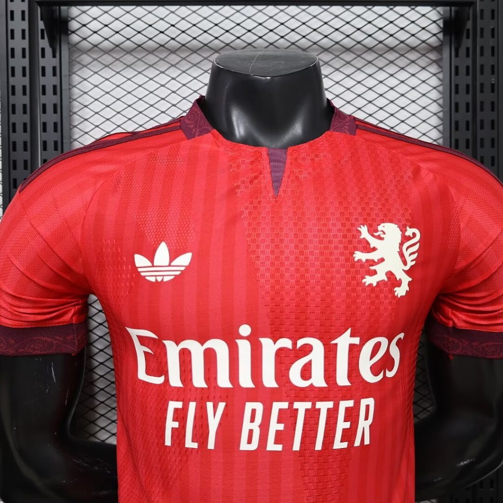 Camiseta roja Olympique Lyon 2026-2027 segunda equipacion versión jugador - Imagen 3