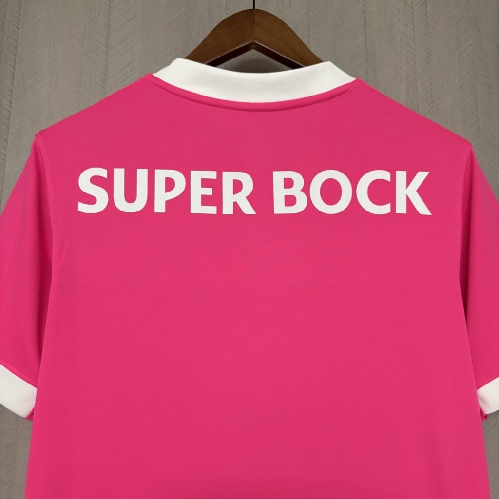 Camiseta rosa Sporting Lisboa 2026-2027 edicion especial versión fan - Imagen 4