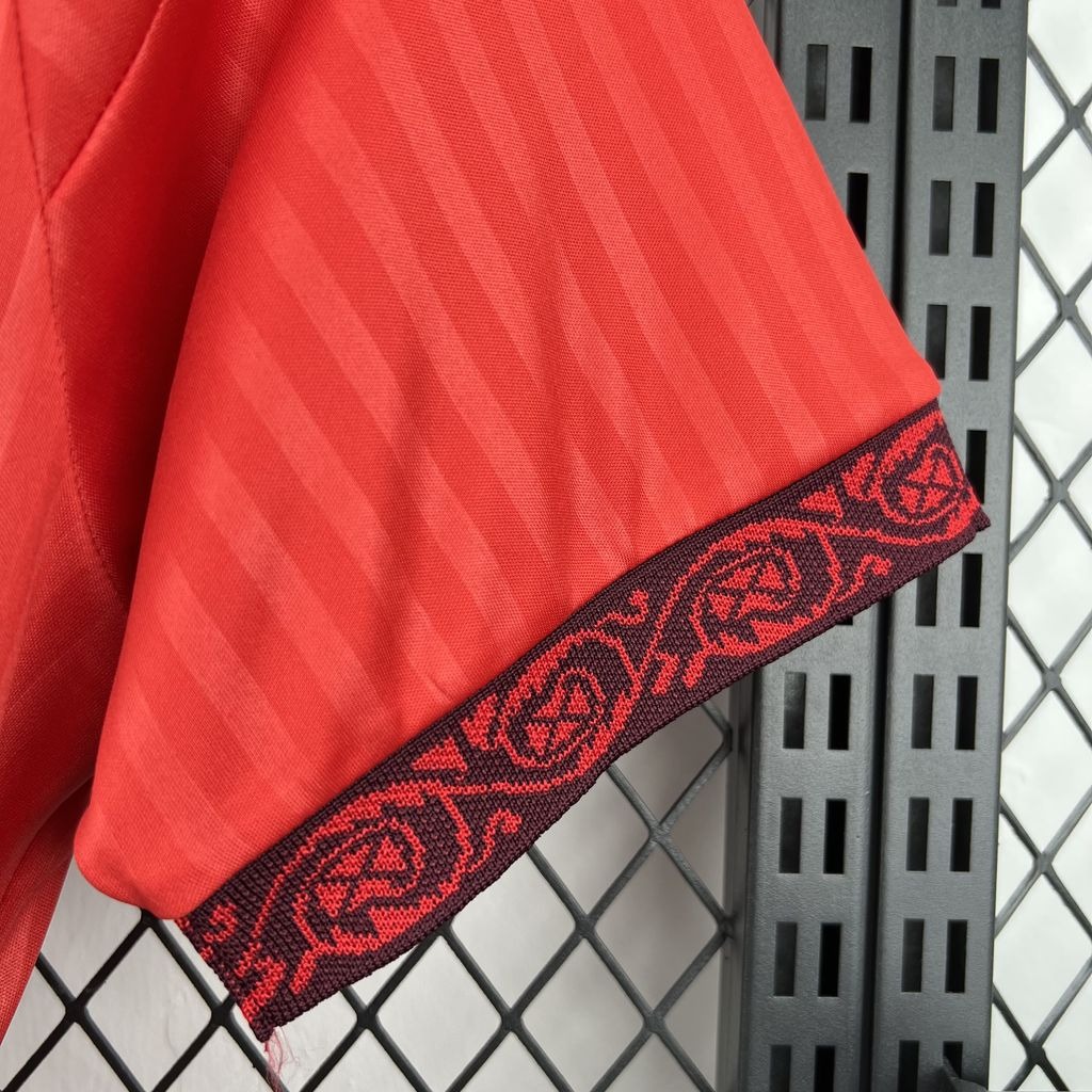 Camiseta segunda equipacion Olympique Lyon 2026-2027 roja versión fan - Imagen 4