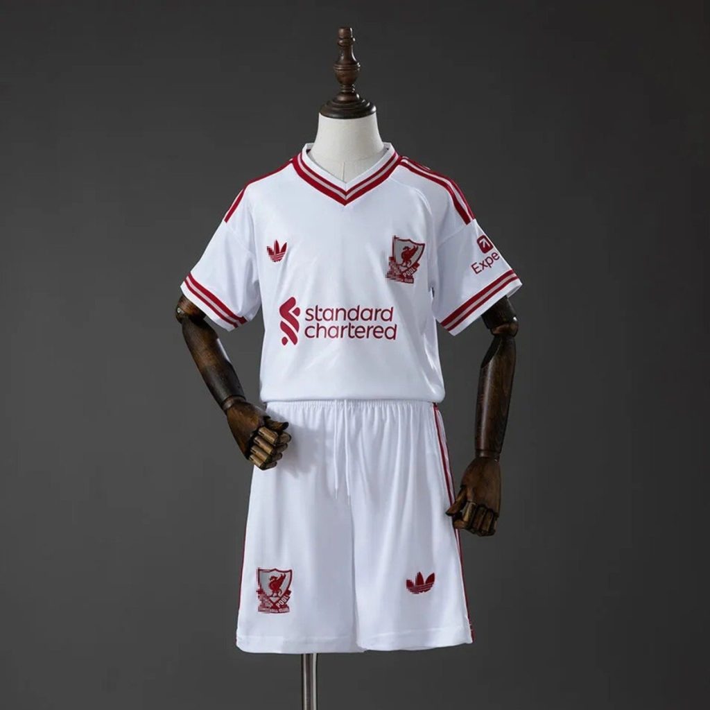 Conjunto Niño Liverpool Blanco 2026-2027 Segunda Equipacion