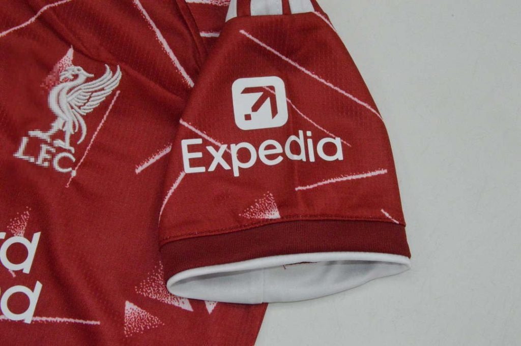 Conjunto Niño Liverpool Szoboszlai 2026-2027 Primera Equipacion - Imagen 3